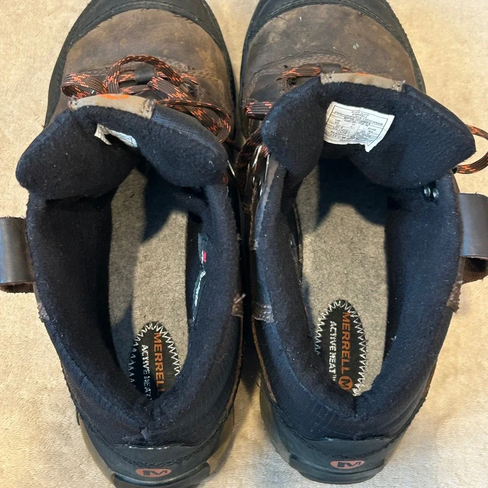 Merrell preowned no